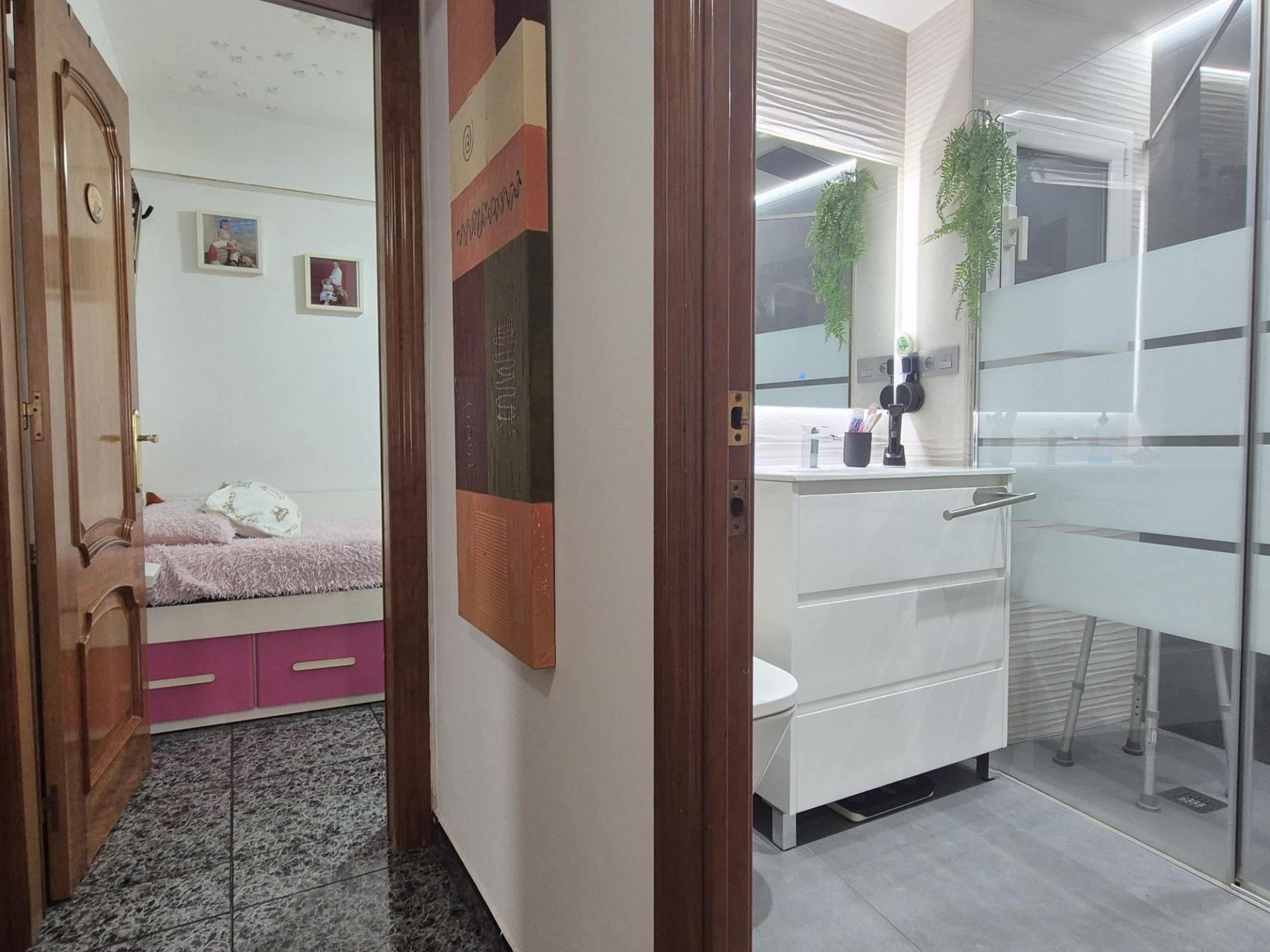 Piso – Barcelona 60.00 m2 photo20