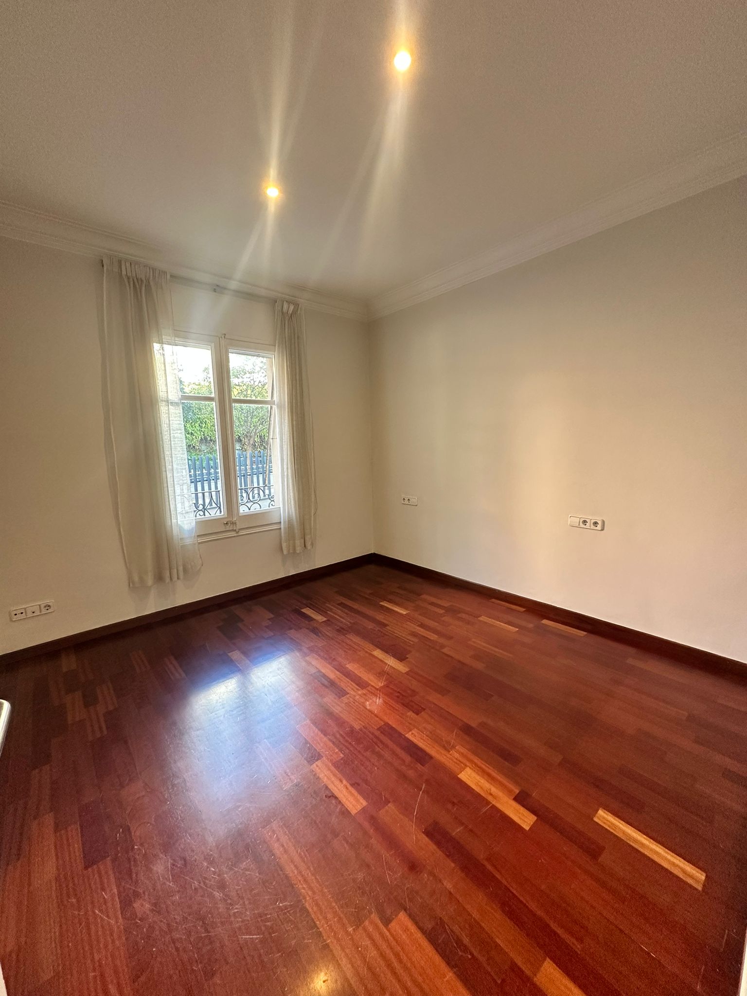 Piso – Barcelona 89.00 m2 photo3