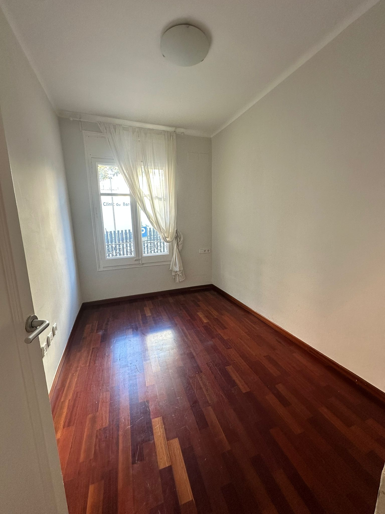 Piso – Barcelona 89.00 m2 photo4