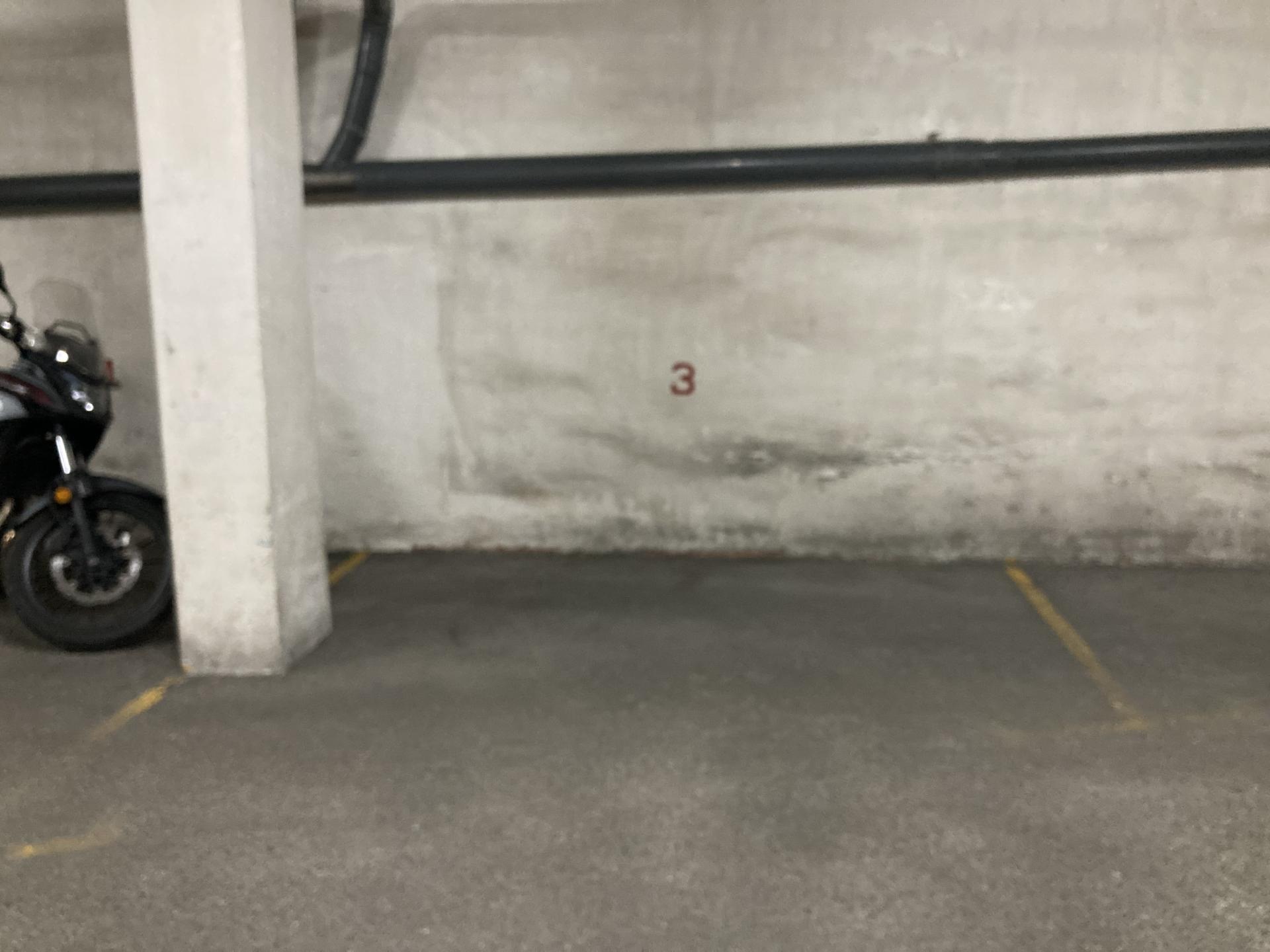 Plaza aparcamiento – Barcelona 18.00 m2 photo6