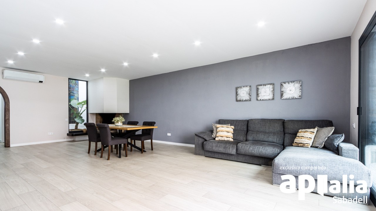 Unifamiliar adosada – Sabadell 597.00 m2 photo8