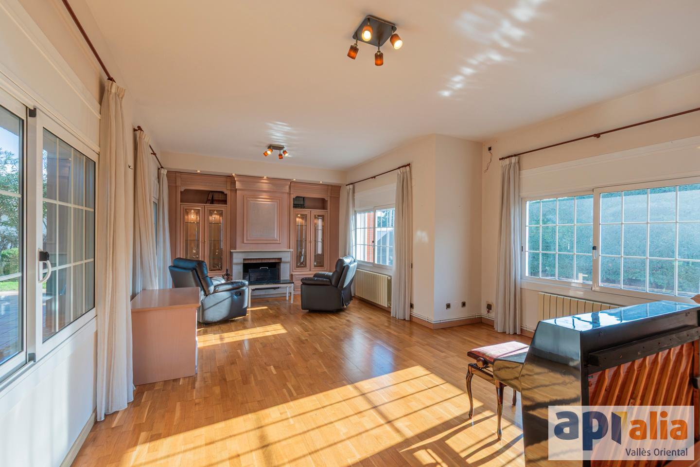 Xalet – Sant Pere de Vilamajor 430.00 m2 photo4