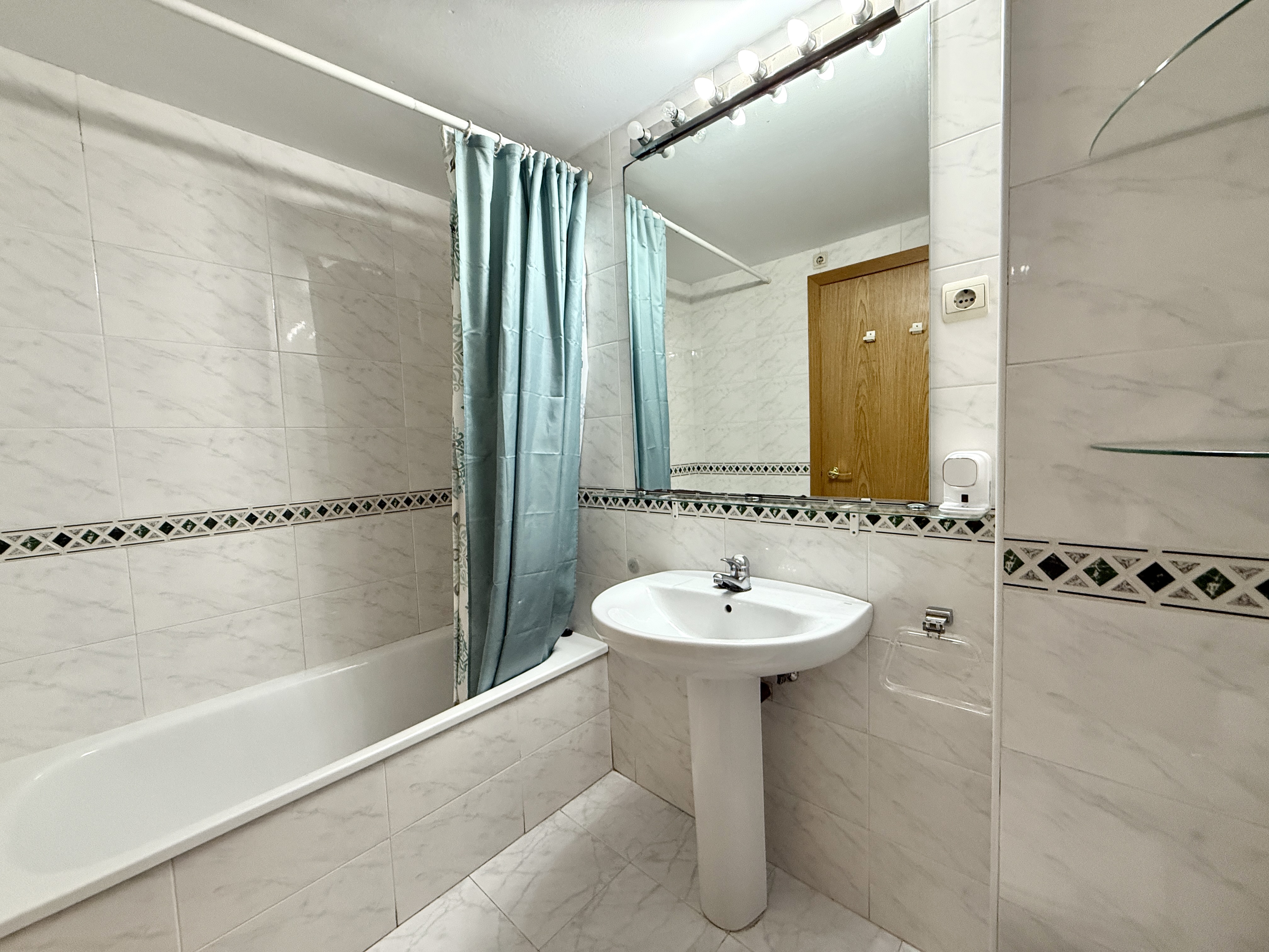 Piso – Barcelona 112.00 m2 photo59