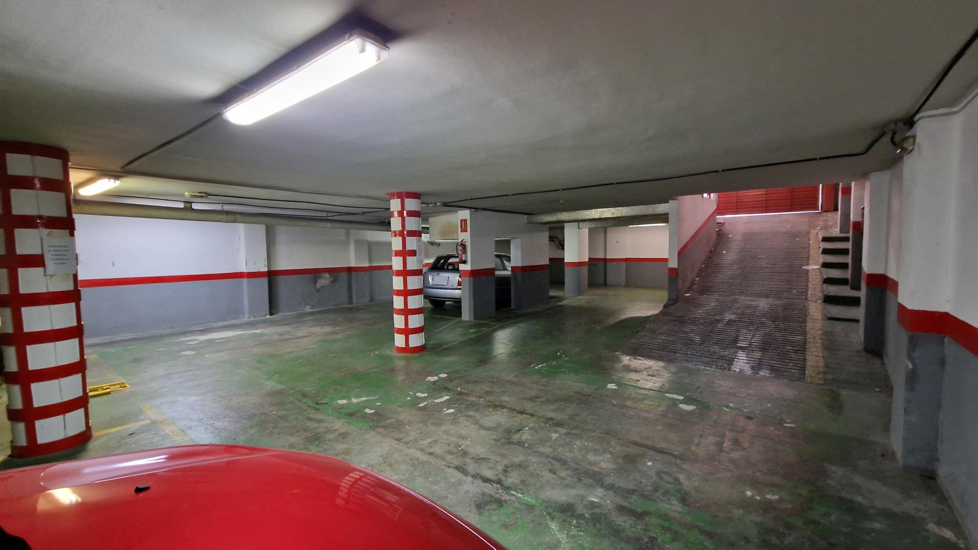 Local comercial – Hospitalet de Llobregat 383.00 m2 photo8