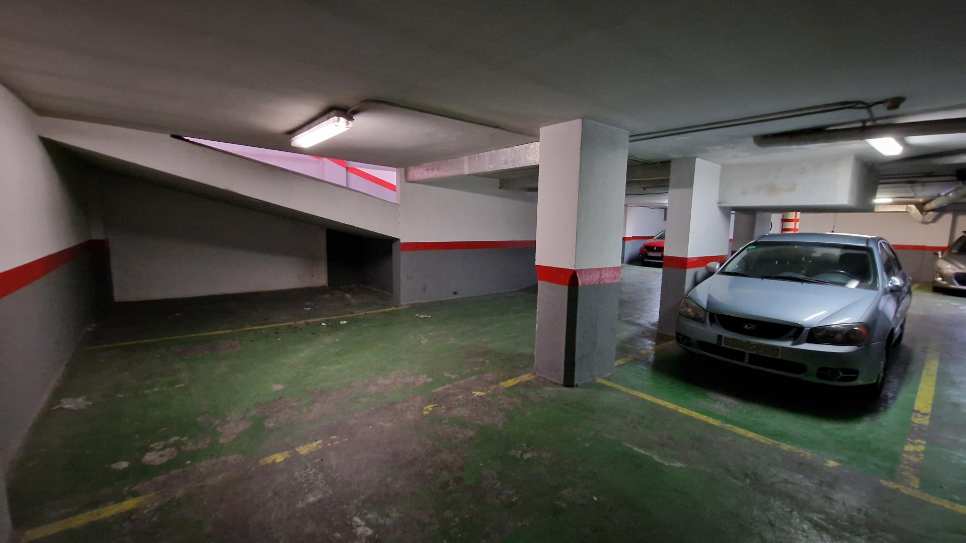 Local comercial – Hospitalet de Llobregat 383.00 m2 photo13