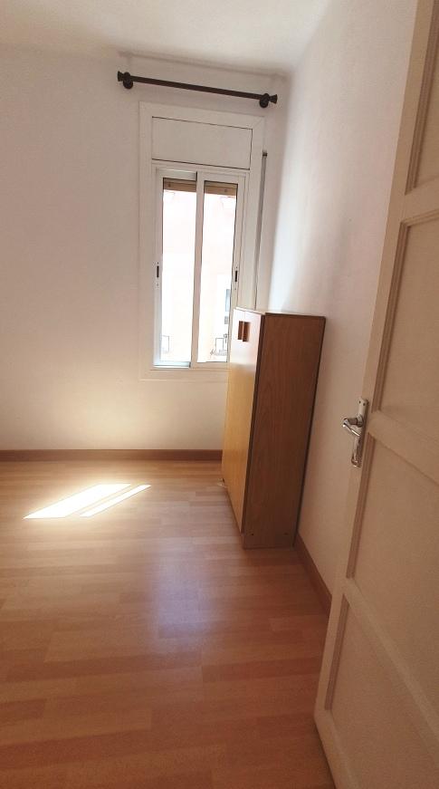 Piso – Barcelona 70.00 m2 photo11