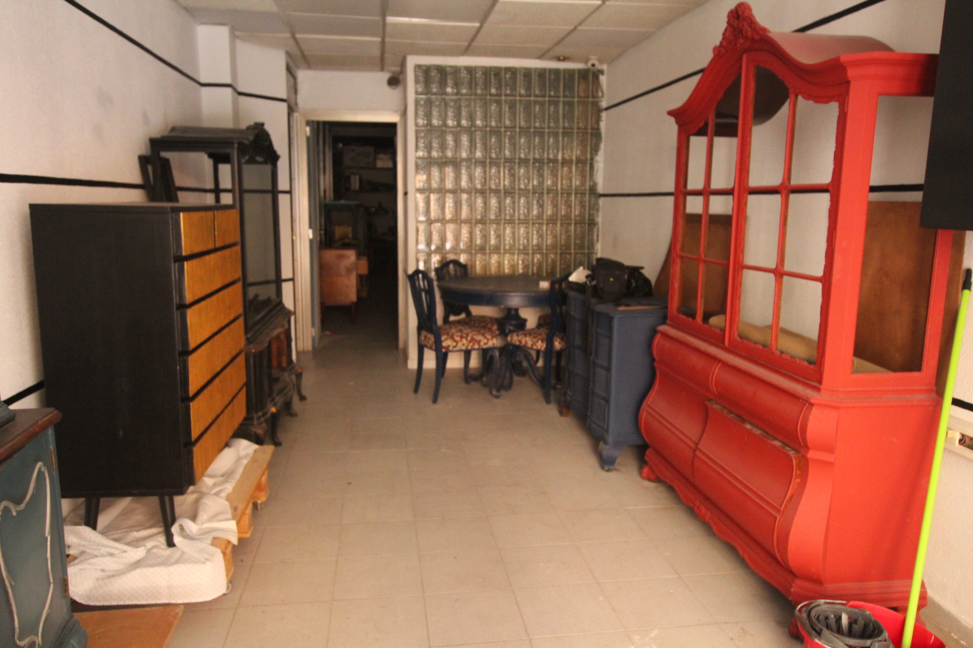 Local comercial – Barcelona 72.00 m2 photo4