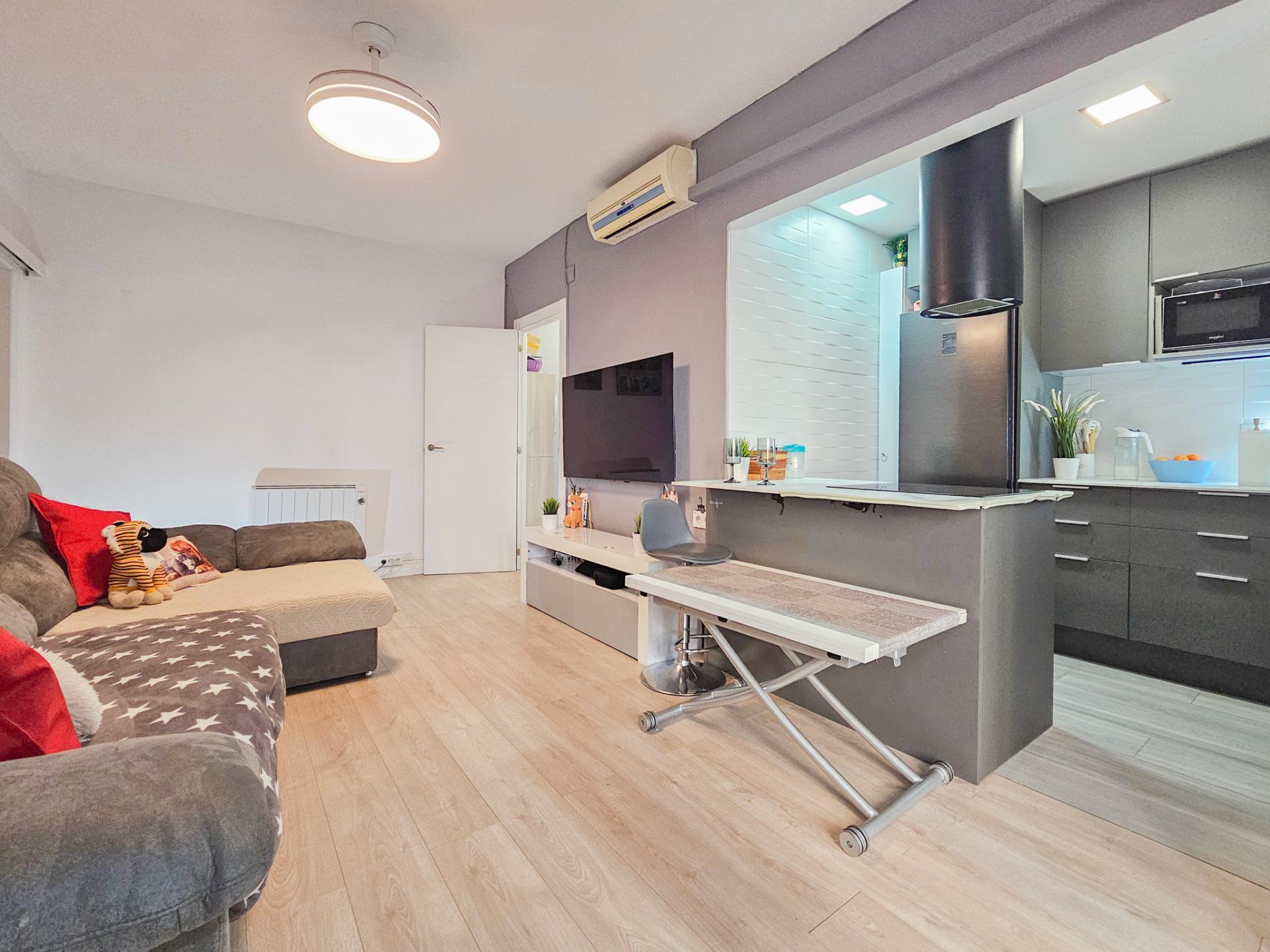 Piso – Cornellà de Llobregat 59.00 m2 photo11