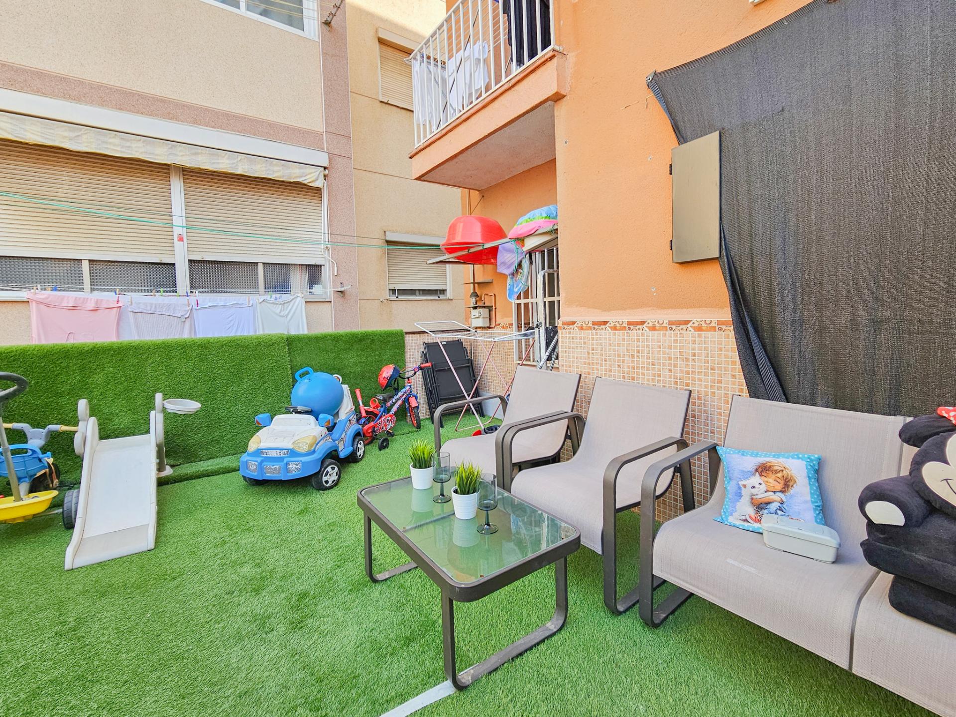 Piso – Cornellà de Llobregat 59.00 m2 photo3
