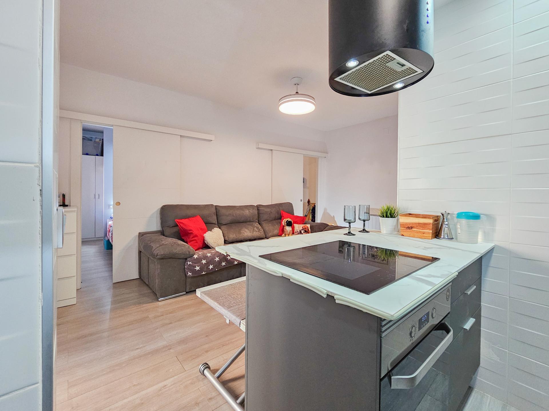 Piso – Cornellà de Llobregat 59.00 m2 photo15