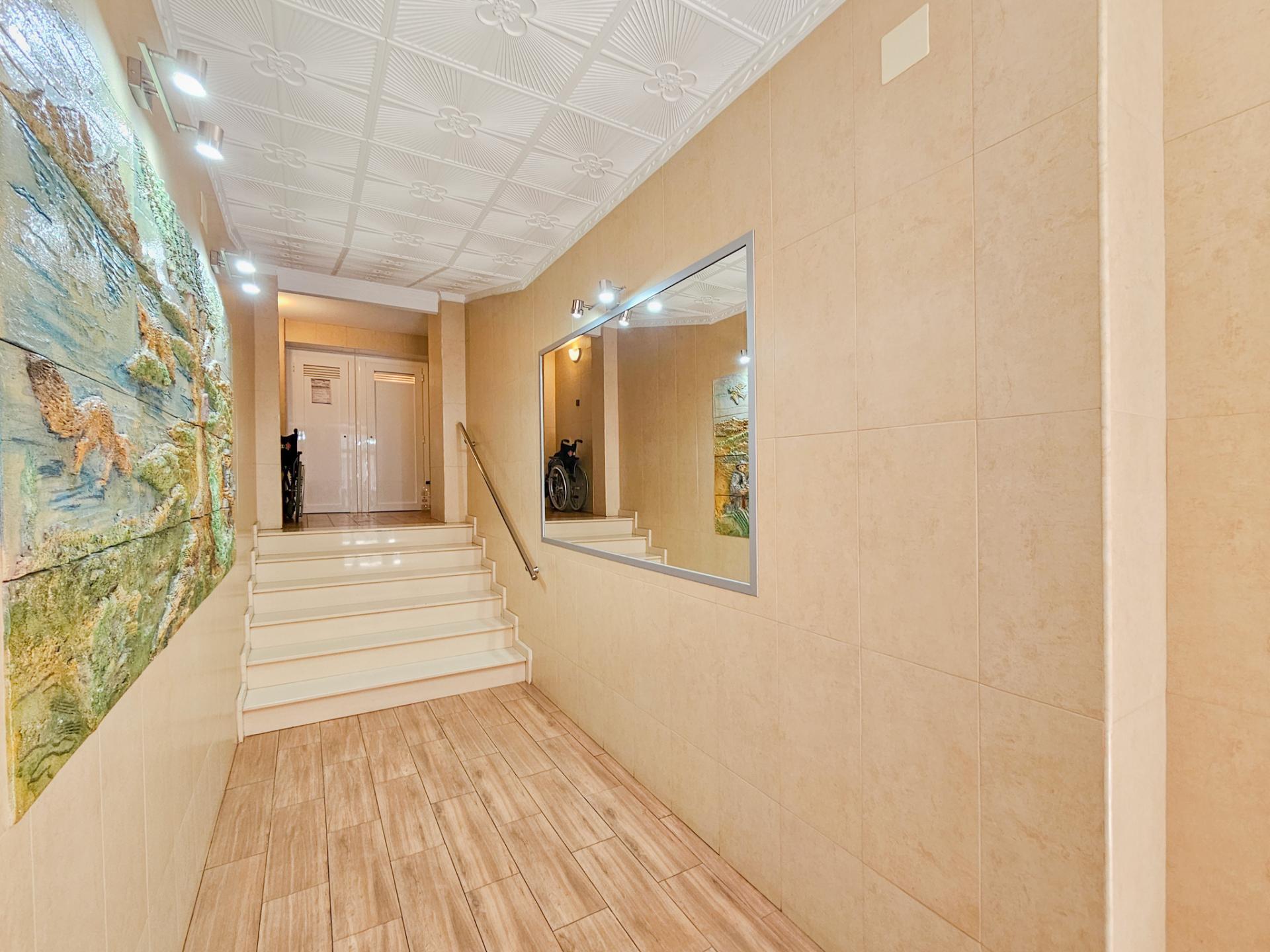 Piso – Cornellà de Llobregat 59.00 m2 photo5