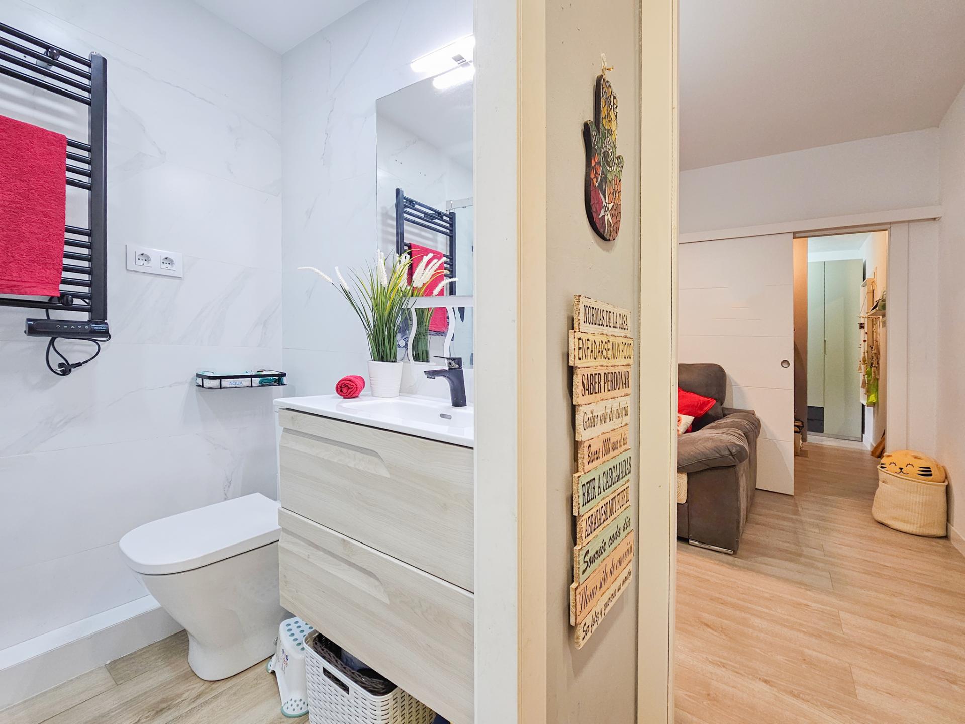 Piso – Cornellà de Llobregat 59.00 m2 photo24