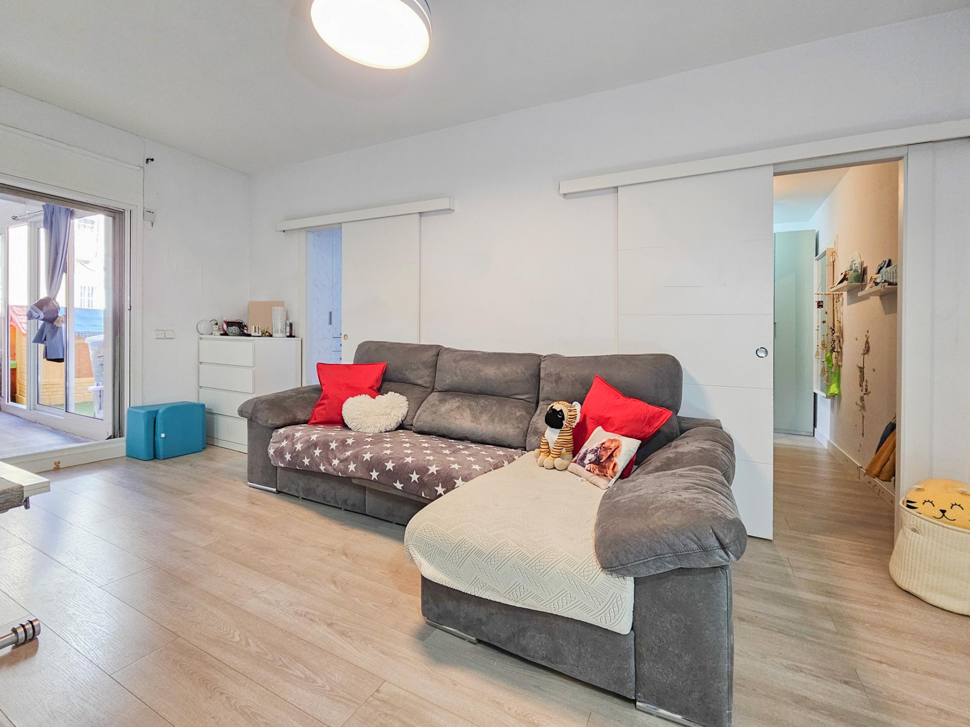 Piso – Cornellà de Llobregat 59.00 m2 photo10
