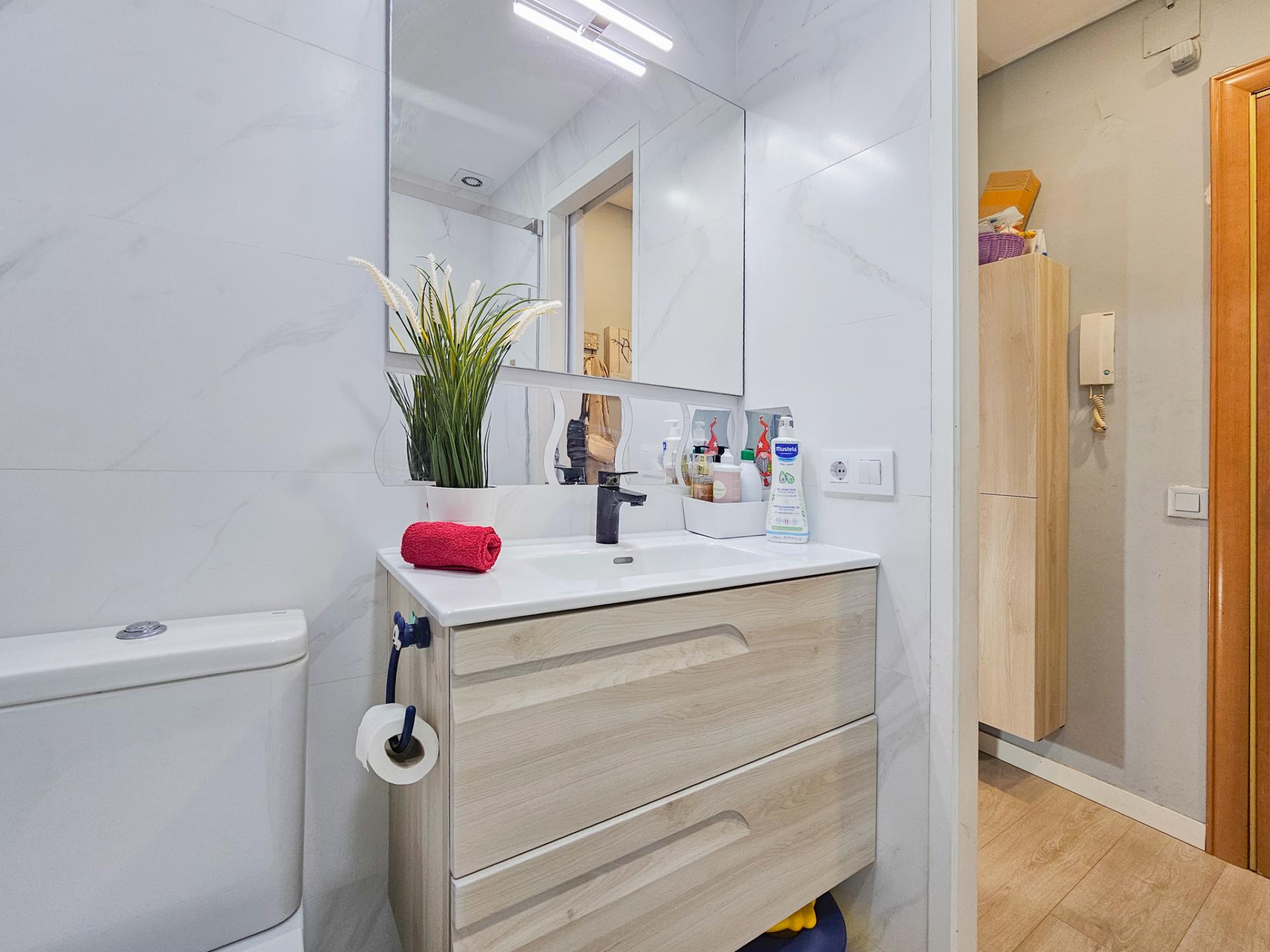 Piso – Cornellà de Llobregat 59.00 m2 photo25