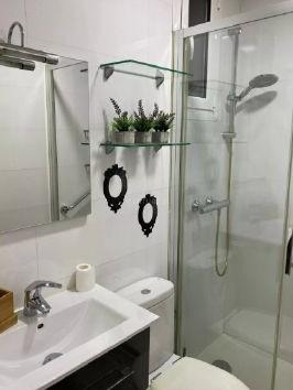 Piso – Barcelona 74.00 m2 photo16