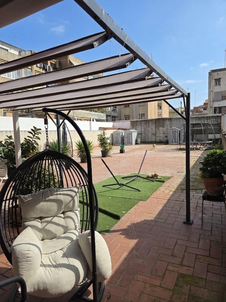 Local comercial – Barcelona 225.00 m2 photo4
