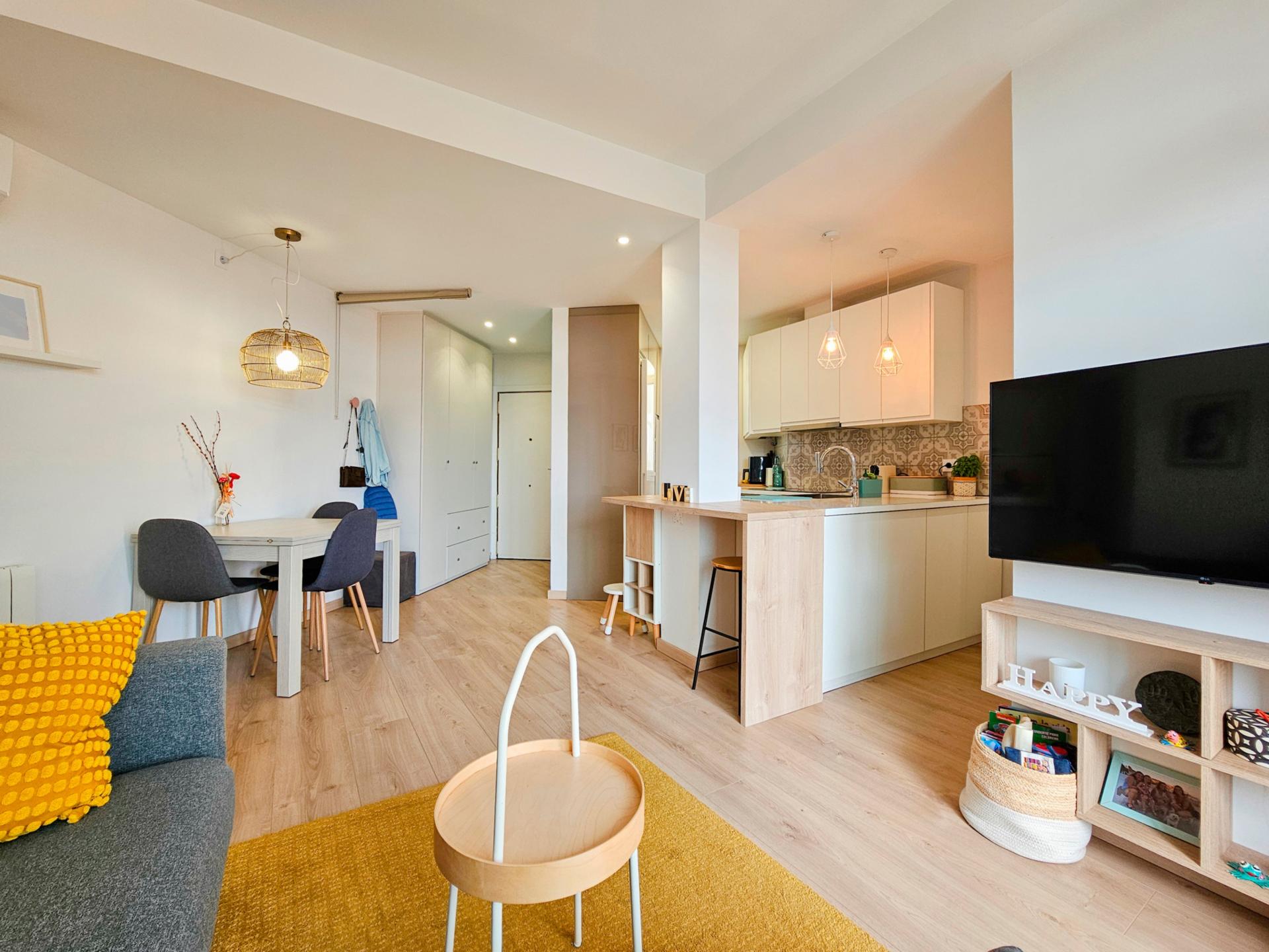 Piso – Barcelona 64.00 m2 photo21