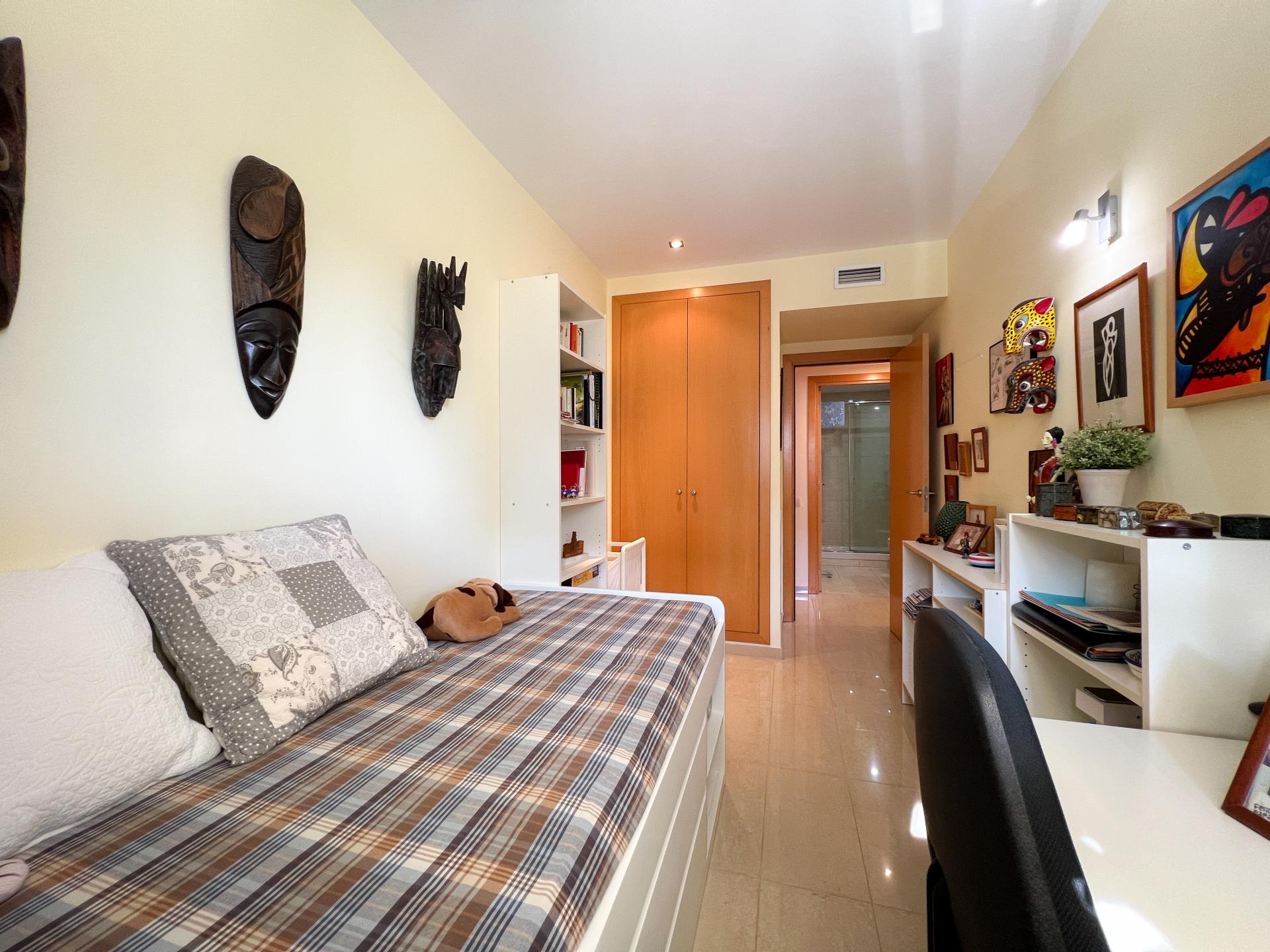 Piso – Badalona 113.00 m2 photo20