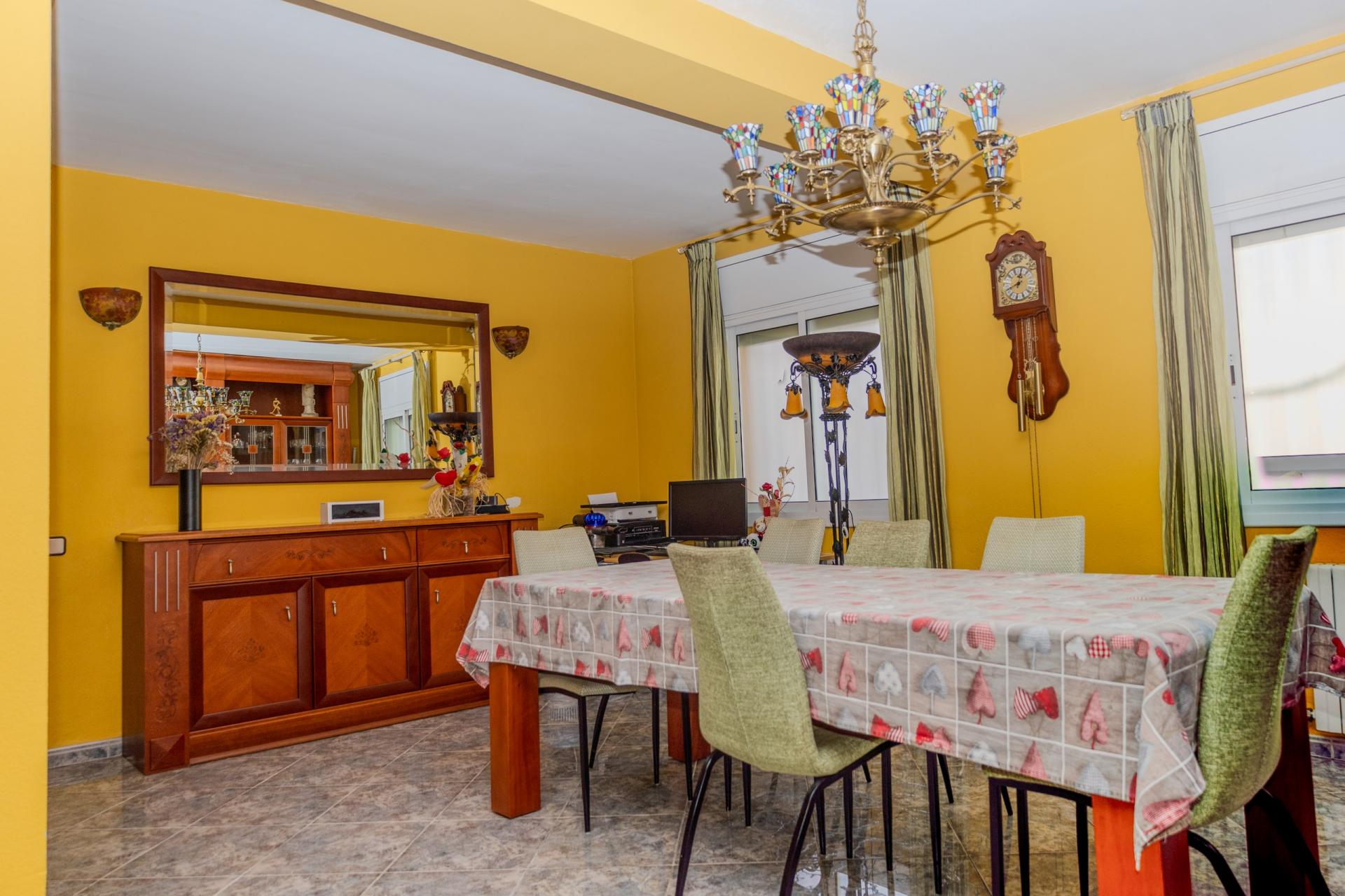 Xalet – Badalona 270.00 m2 photo9