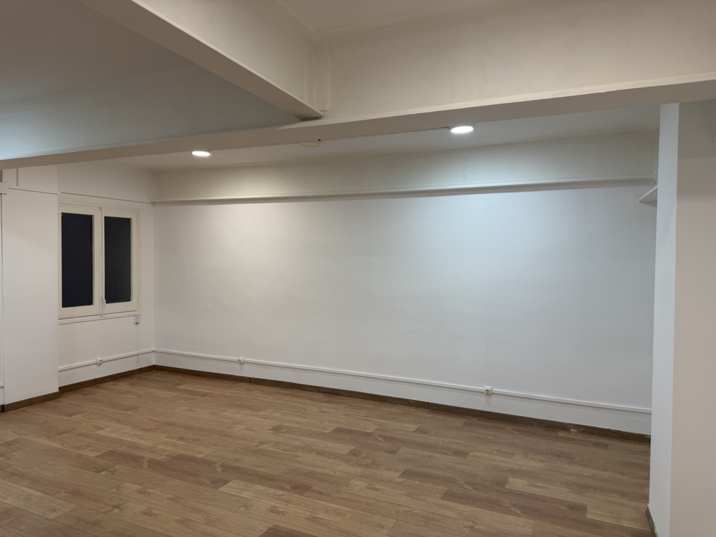 Oficina – Barcelona 75.00 m2